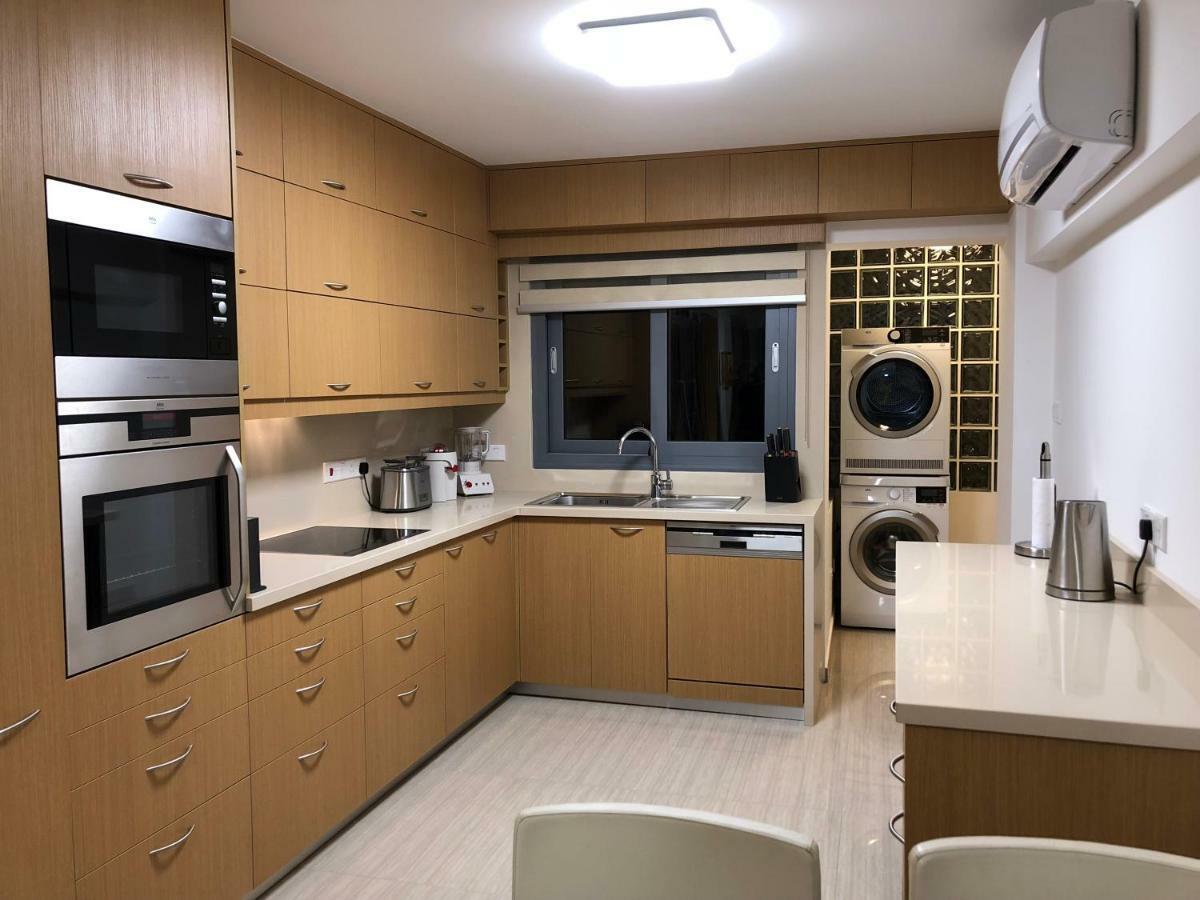 Kennedy Deluxe Suites نيقوسيا المظهر الخارجي الصورة